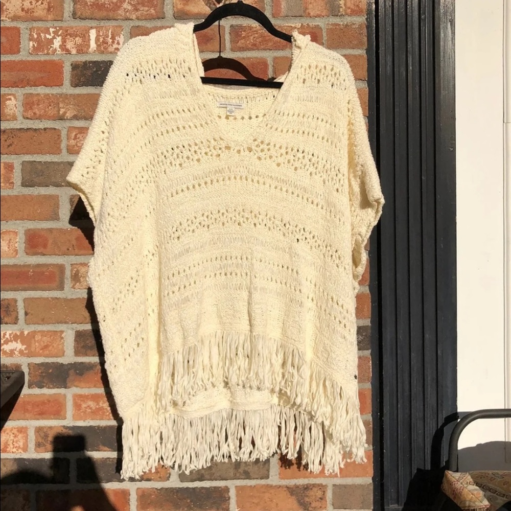 American Eagle Sweater Pullover